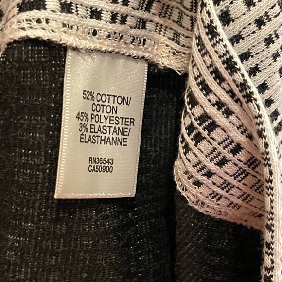 New Van Heusen L Black/White Blouse - Picture 2 of 10